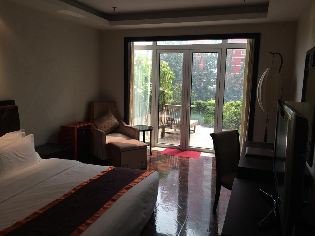 The Hot Spring Hotel of The Hot Club Peking  Buitenkant foto