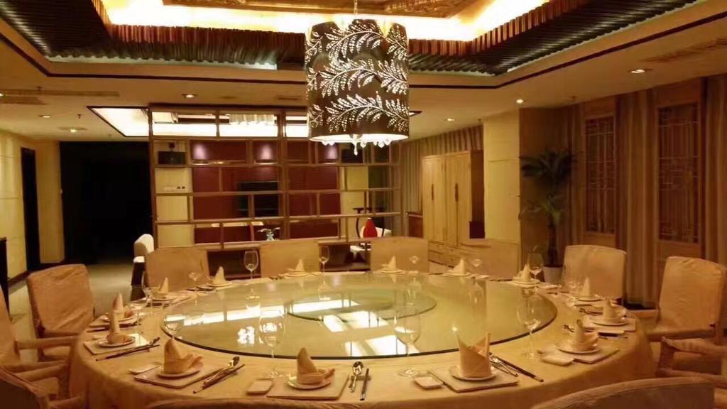 The Hot Spring Hotel of The Hot Club Peking  Buitenkant foto